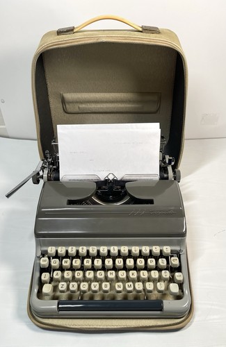 Macchina scrivere vintage - scrivere,