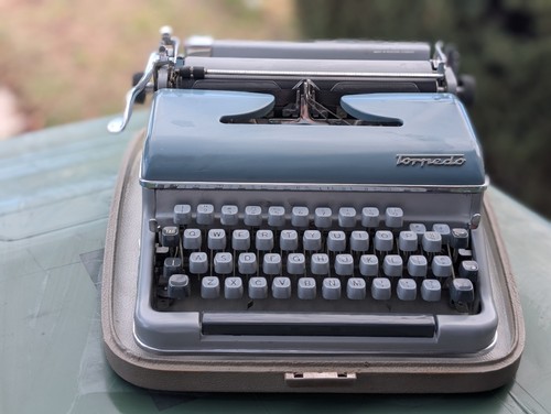 Macchina scrivere manuale - da,