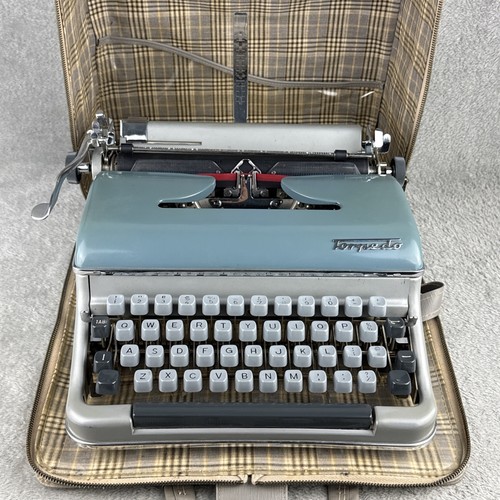 Macchina scrivere vintage - da,