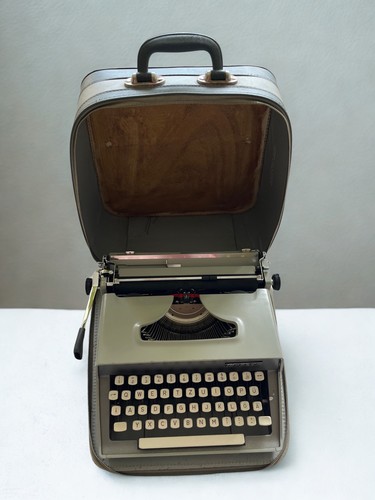 Macchina scrivere torpedo - scrivere,